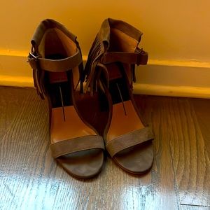 Dolce Vita Sandals